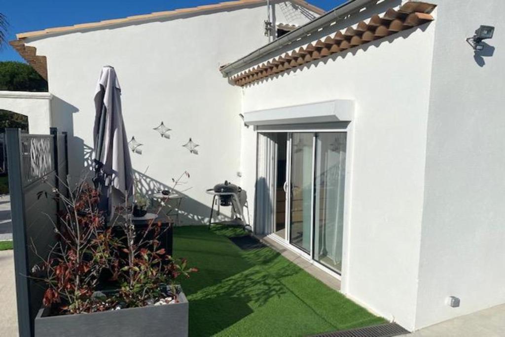 La Desiree'Ade Villa Roquebrune-sur Argens Luaran gambar
